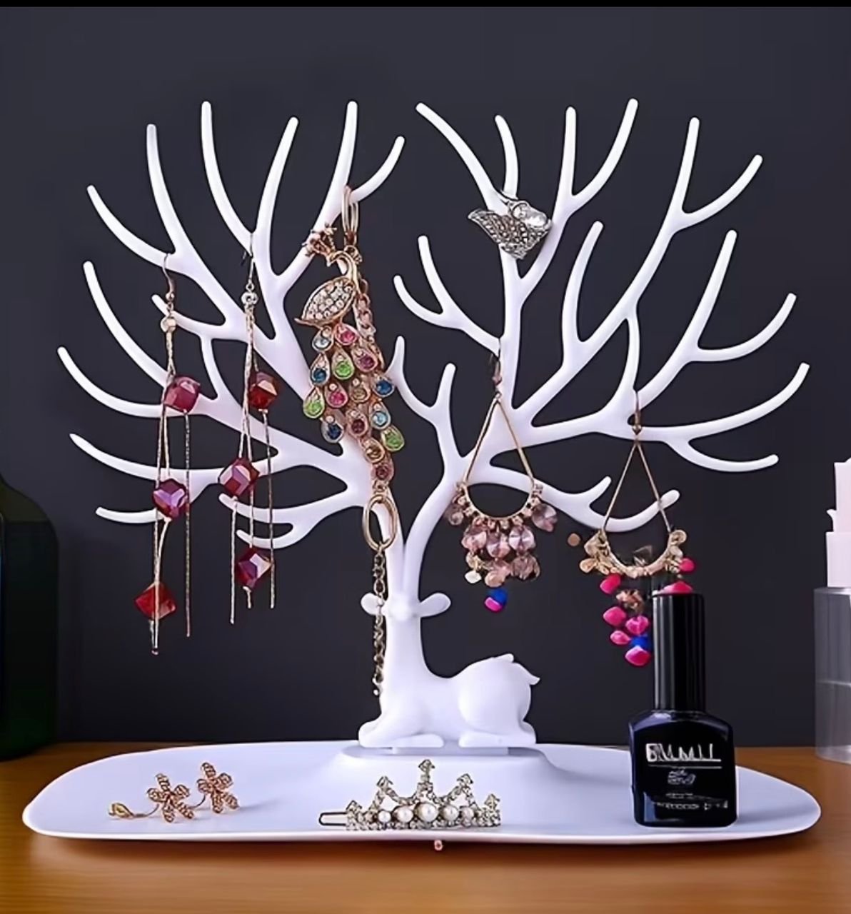Jewelry’s display stand